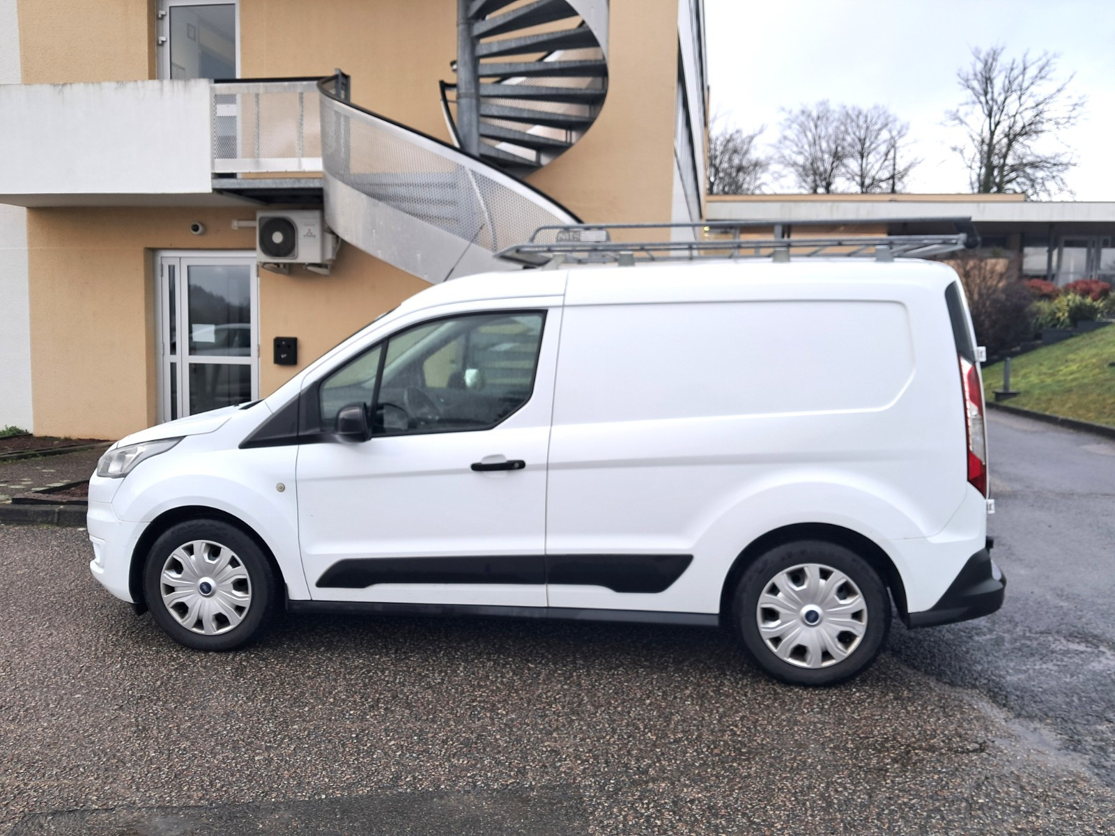 FORD TRANSIT
